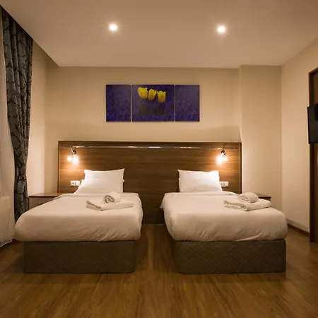 Manzara Hotell